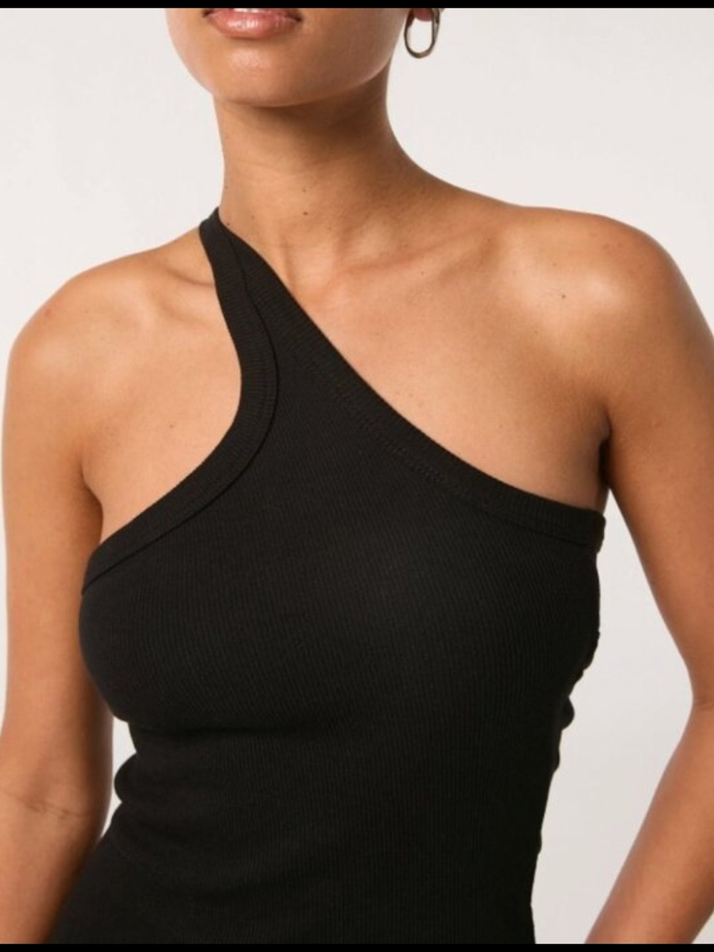 The LINE BY k DRISS One-Shoulder Black TANK SZ M